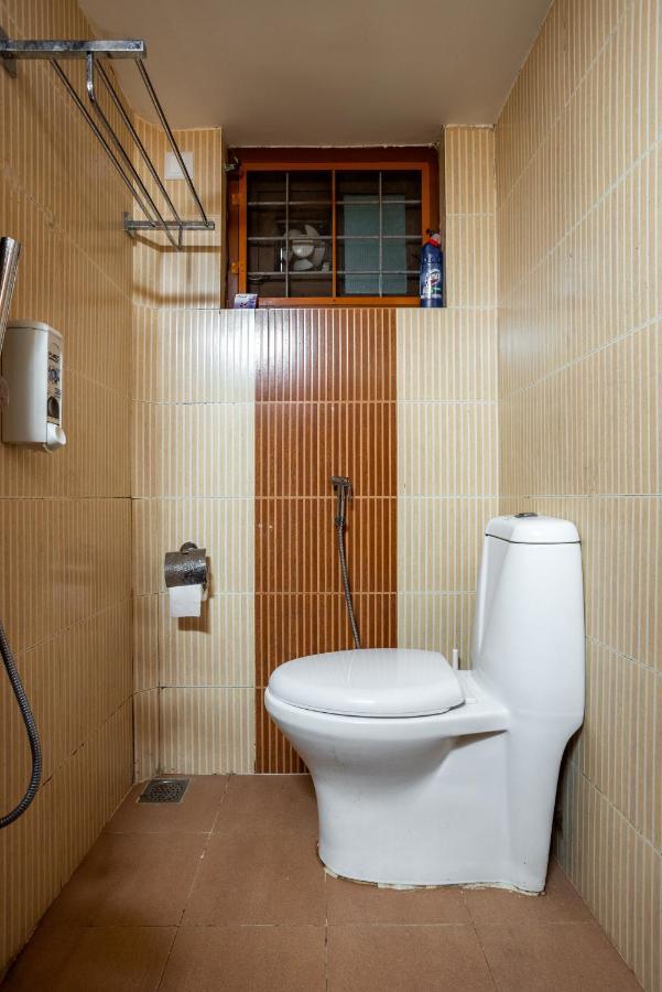 Kochi Paradise Inn מראה חיצוני תמונה